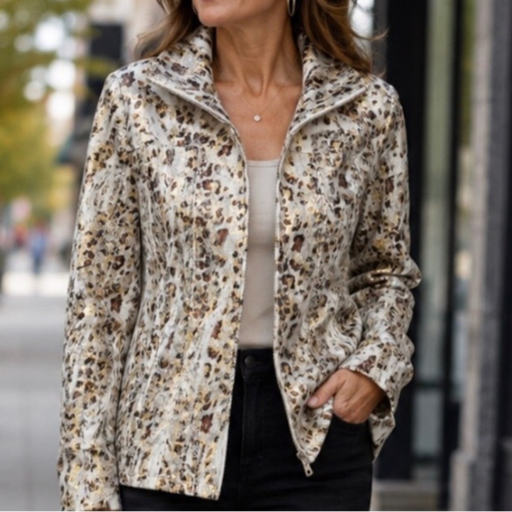 Drapers & Damon’s Ivory Leopard-Print Zip Front Jacket with Gold Accents L